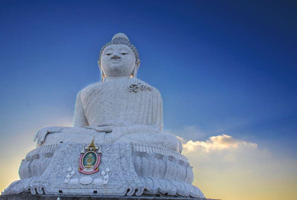 Waardeloos paddestoel stel voor Wat is de betekenis van het boeddha beeld?